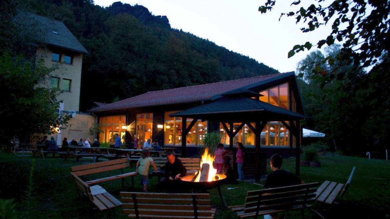 Aktiv-Hotel Stock & Stein Konigstein an der Elbe Εξωτερικό φωτογραφία